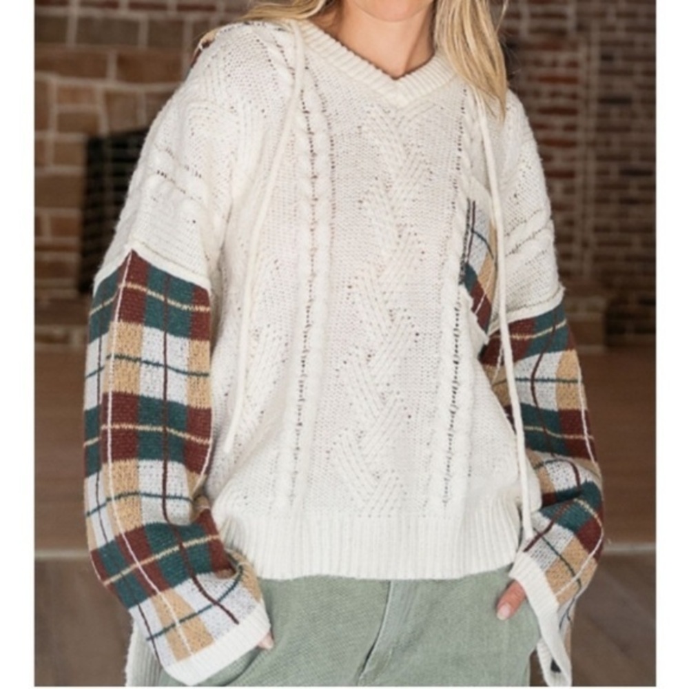 POL Plaid Spliced Hooded Sweater (Size M) BRAND NEW